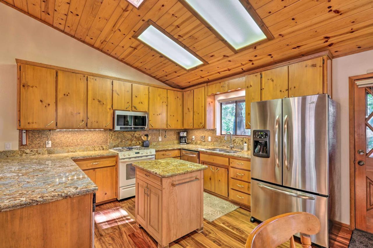 Quiet Twain Harte Cabin With Deck And Forest Views! 외부 사진